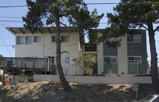 347 Vaqueros Ave in Rodeo, CA - Building Photo