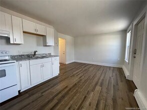 30 Anthony St in Griswold, CT - Building Photo - Building Photo