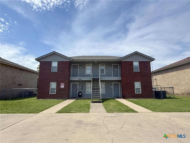 property at 1008 Circle M Dr