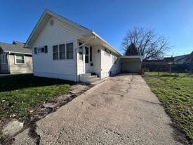 2211 8th Ave S in Fort Dodge, IA - Building Photo
