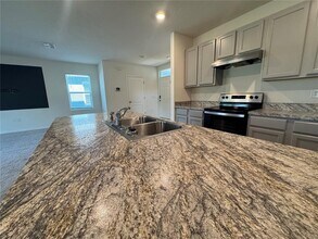 217 Gina Ln in Davenport, FL - Building Photo - Building Photo