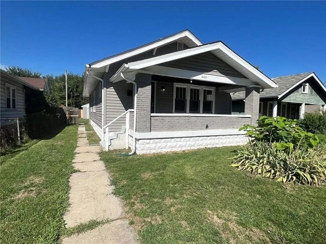 2430 Indianapolis Ave in Indianapolis, IN - Building Photo - Building Photo