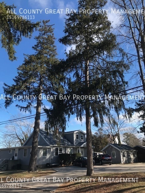 property at 121 Rose Dr