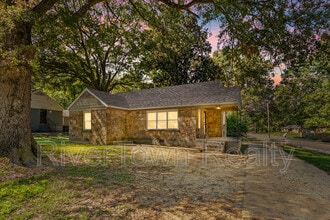 1678 Alta Vista Ave in Memphis, TN - Building Photo - Building Photo