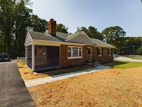 709 N Parham Rd in Richmond, VA - Building Photo - Building Photo