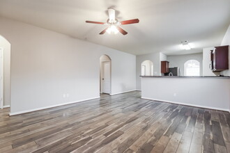 12019 Fairquarter Ln in Pinehurst, TX - Building Photo - Building Photo