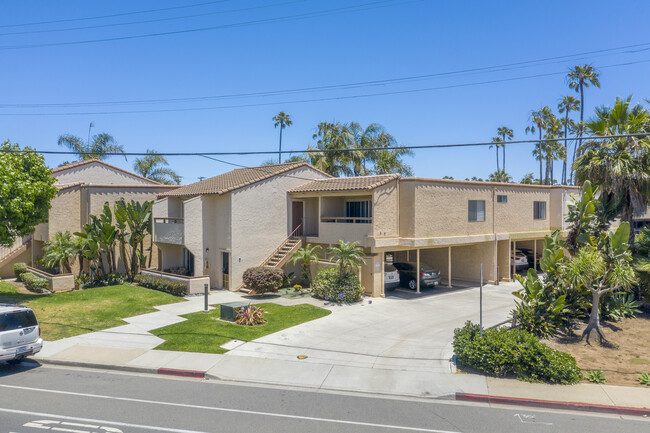 Carlsbad Cabana in Carlsbad, CA - Building Photo - Building Photo