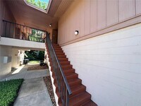 100 Sweetgum Woods Ct