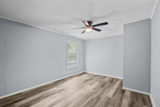 2324 Cedar Dr in La Marque, TX - Building Photo - Building Photo