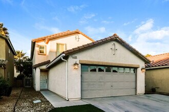 6384 Whispering Clouds Ct in Las Vegas, NV - Building Photo - Building Photo