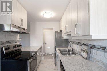 579-579 Clare Ave in Welland, ON - Building Photo - Building Photo