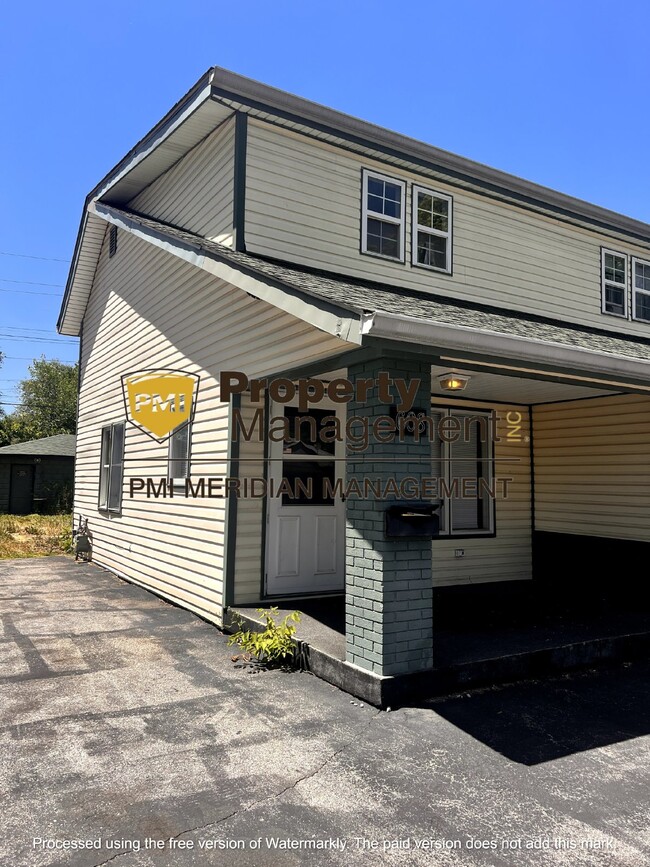 property at 608 N Lyons Ave