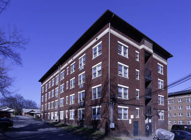 Magnolia Apartments in Knoxville, TN - Building Photo - Building Photo