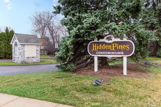 30695 Hidden Pines Ln in Roseville, MI - Building Photo - Building Photo