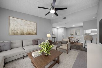 Park at Walden Lake in Plant City, FL - Building Photo - Building Photo