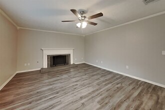 9322 Bayou Bluff Dr in Spring, TX - Building Photo - Building Photo