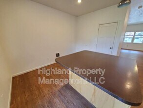 1215-1217 NE Monroe St in Pullman, WA - Building Photo - Building Photo