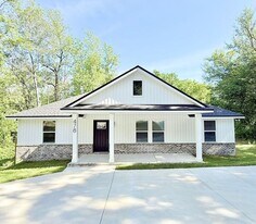 478 Ronda St in Pensacola, FL - Building Photo