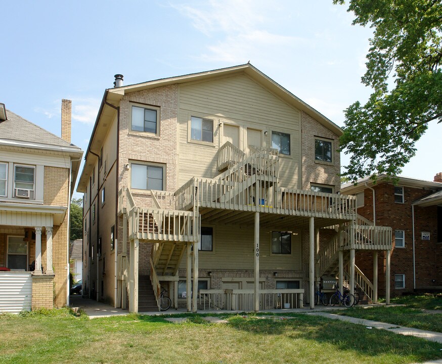 100 E 13th Ave in Columbus, OH - Foto de edificio