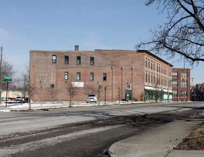 970 Fort Wayne Ave in Indianapolis, IN - Building Photo - Building Photo