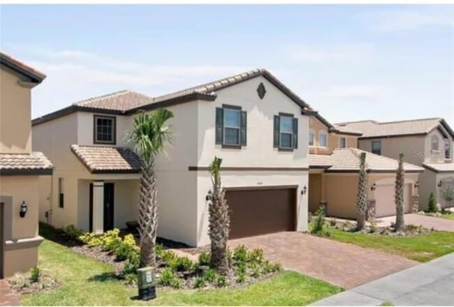 property at 5444 Misty Oak Cir