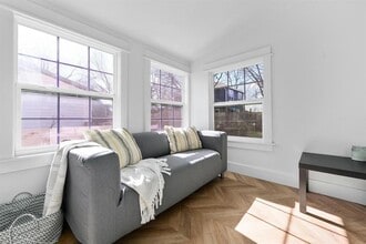 1714 Canterbury St in Austin, TX - Building Photo - Building Photo