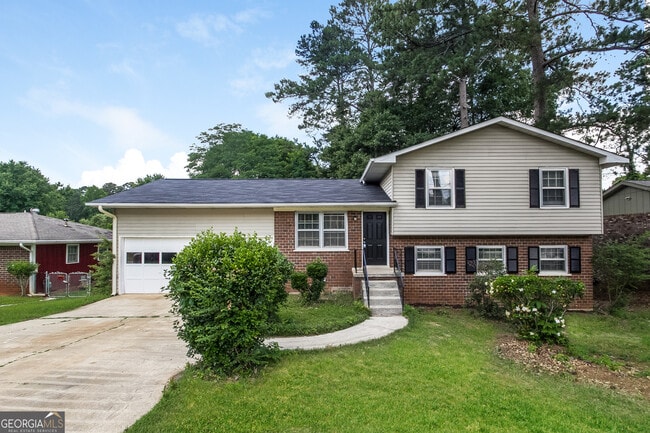 property at 6090 Graceland Cir