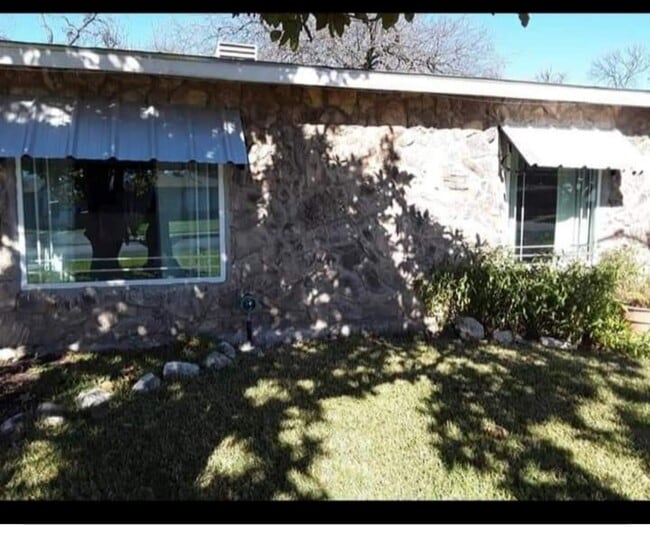 property at 2031 Beechaven Dr