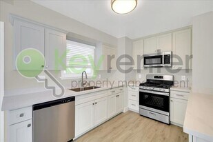 4406 13th Ave in Sacramento, CA - Building Photo