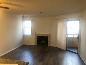 1791 N Sycamore Ave in Los Angeles, CA - Building Photo - Building Photo