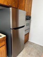 1756 Brockton Ave in Los Angeles, CA - Building Photo - Building Photo