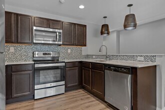 536 Madison Ave in Albany, NY - Building Photo - Building Photo