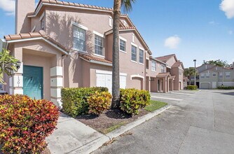 1301 Belmont Pl in Boynton Beach, FL - Building Photo - Building Photo