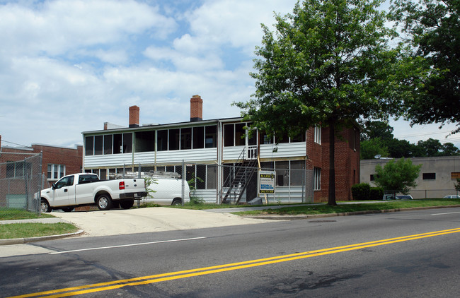 2941-2943 Nelson Pl SE in Washington, DC - Foto de edificio - Building Photo