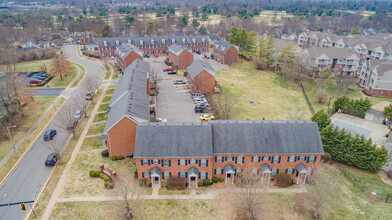 Red Mile Square Townhomes in Lexington, KY - Building Photo - Building Photo