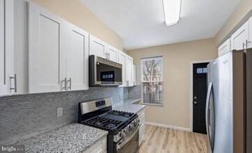 2108 W Baltimore St in Baltimore, MD - Building Photo - Building Photo