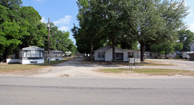 Steele Creek Mobile Home Park