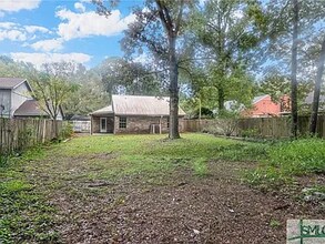 227 Forest Ridge Dr in Savannah, GA - Foto de edificio - Building Photo