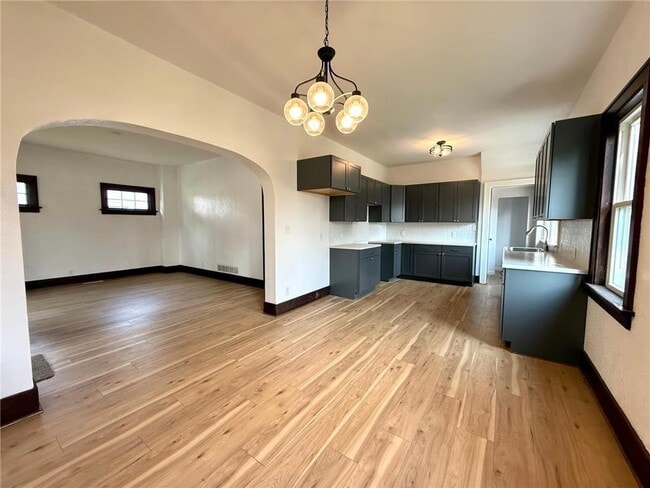 1333 1st Ave in Gibbon, MN - Building Photo - Building Photo