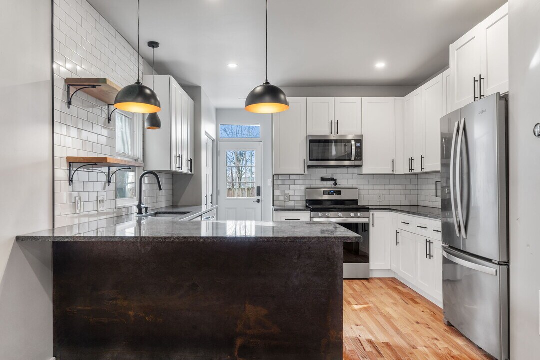 1149 Summit St in Columbus, OH - Building Photo