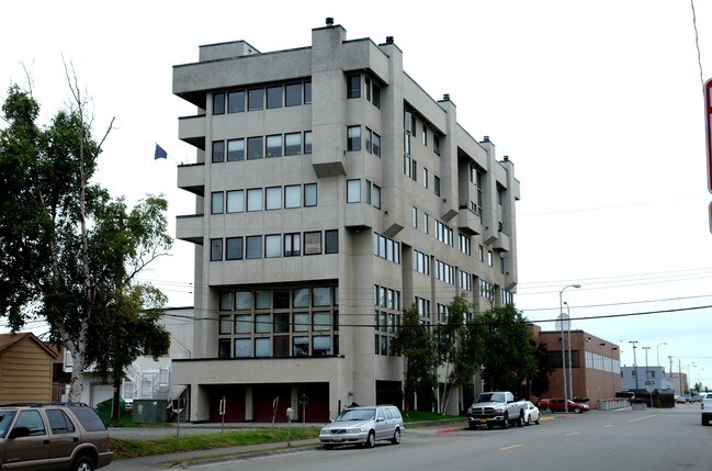 600 Barrow St in Anchorage, AK - Building Photo - Building Photo