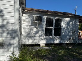 1138 E 19th St in Jacksonville, FL - Building Photo