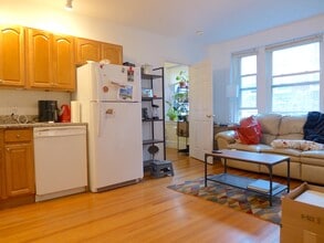 21 Claymoss Rd, Unit 3 in Boston, MA - Building Photo - Building Photo