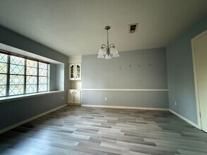 422 Gamewood Dr in Spring, TX - Foto de edificio - Building Photo