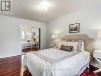 14 Dunboyne Ct in Toronto, ON - Building Photo - Building Photo