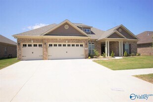 196 Fernbridge Blvd in Madison, AL - Building Photo