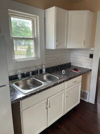 606 W Jamieson St photo'