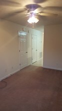 1225 Ash Ridge Dr in Clarksville, TN - Building Photo - Building Photo