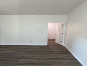 78 Market St in Paterson, NJ - Foto de edificio - Building Photo