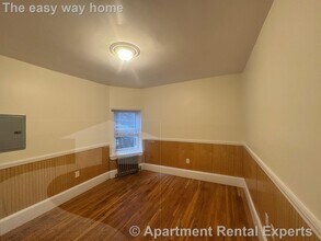 2 Cypress St in Somerville, MA - Building Photo - Building Photo